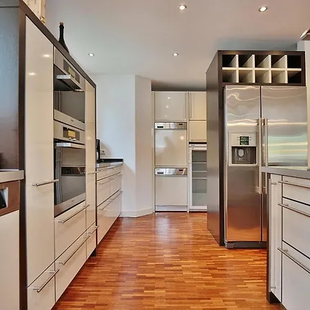 Apartment Penthouse Am Platz Penthouse Am Platz Loft 06