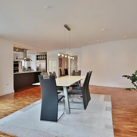 Apartment Penthouse Am Platz Penthouse Am Platz Loft 06 *