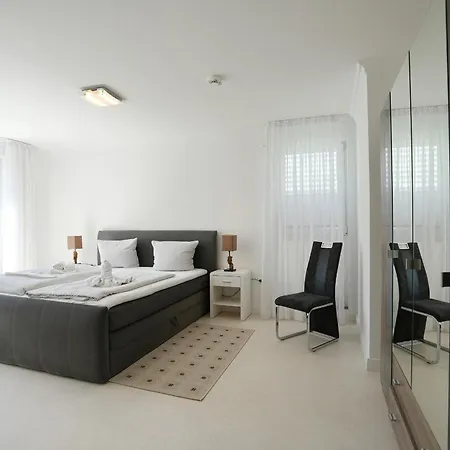 Διαμέρισμα Penthouse Am Platz Penthouse Am Platz Loft 06